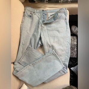 Women’s Levi’s 28